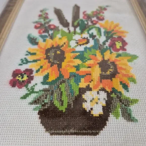 Vintage Framed Needlepoint Sunflowers & Wildflowers Handmade Embroidery Sealed - Picture 3 of 9